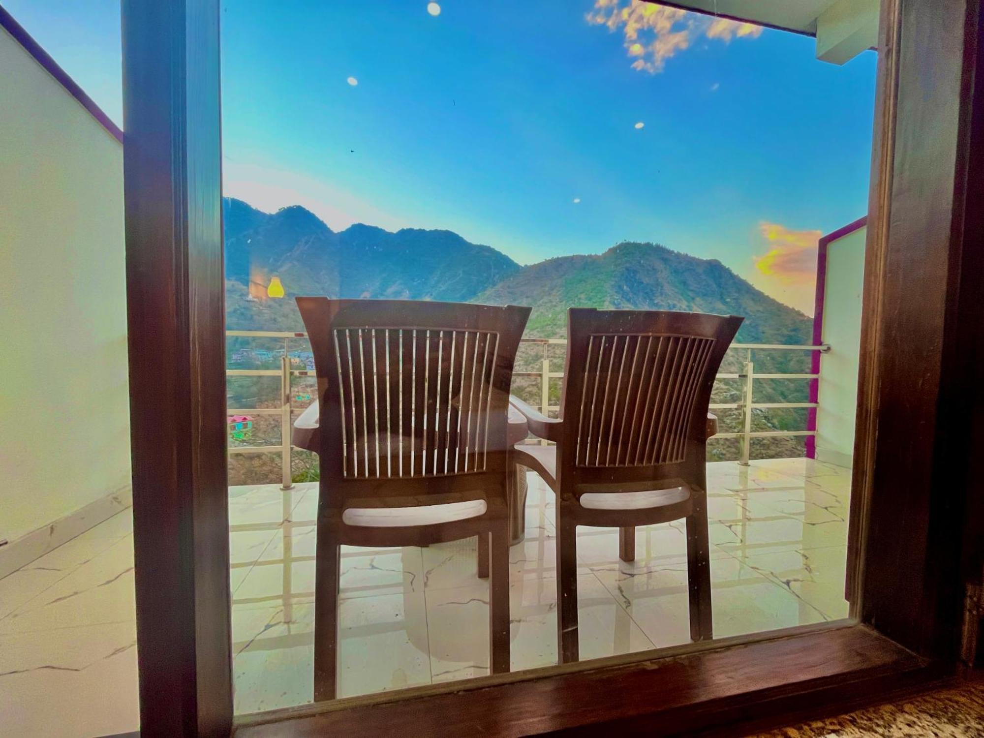 The Kempty Fall Resort, Mussoorie - Lavish & Luxury Stay Exterior foto